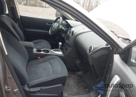 2014 Nissan Rogue Select S z USA, uszkodzony, nr VIN JN8AS5MV1EW708249